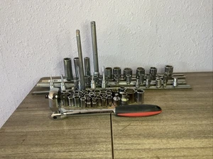 Dual 3/8 &1/4 Dr Flex Head Ratchet 72-Tooth W/50 Bonus Sockets-Extension & Trays - Picture 1 of 11