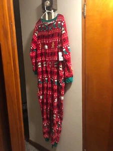 Friends Christmas Pajamas Womens Plus Size 2XL One Piece Union Suit Back Flap - Picture 1 of 1