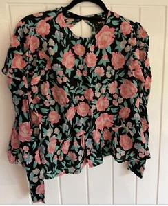 River Island Ladies Rose Pattern Blouse Size 10 Petite Blouse - Picture 1 of 3