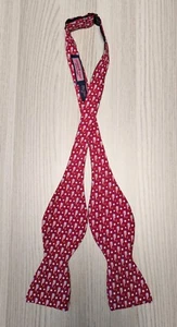 Vineyard Vines Adjustable Silk Bow Tie Red w/ American Flag Whales Made in USA - Picture 1 of 4