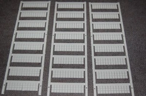 Terminal marker Card 15 x 5 mm Newark Part # 10B6518 - 3 cards (288pcs) - Picture 1 of 2