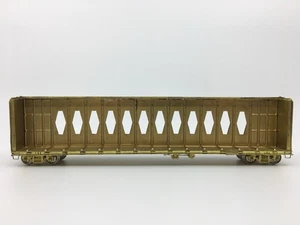 HO Overland Models OMI 1349 Brass Thrall 64’ Center Beam Flat Car - Picture 1 of 10