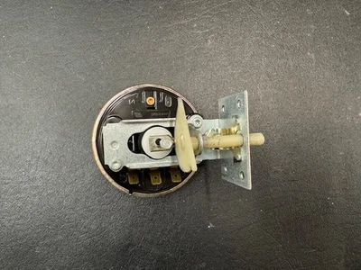 Interruptor de presión de nivel de agua para lavadora Speed Queen 201509, 738-1350-2, 35115 Foto 1 de 2