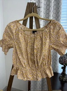 J.CREW - WOMEN'S SMALL - Yellow FLORAL Round Neck Short SLEEVE TOP/BLOUSE - Picture 1 of 6