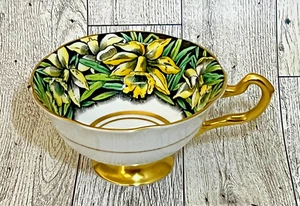 Rosina Bone China England - Pattern 4829 Gold Trim - Teacup Only - Picture 1 of 5