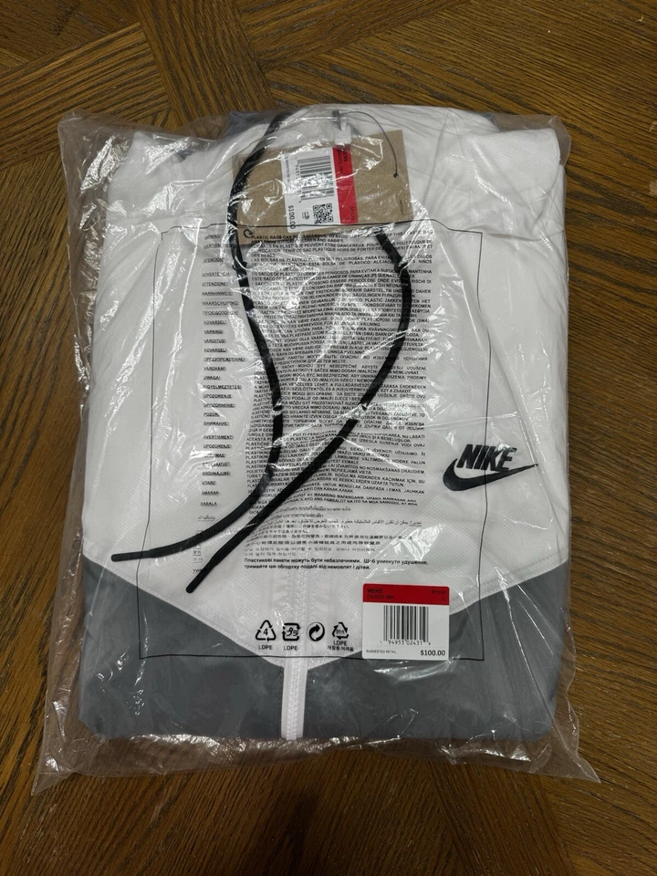 Nike Mens Sportswear Windrunner Hooded Jacket Grey White Size Medium DA0001-084