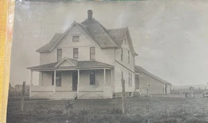 1912  HOME IN WALLINGFORD IA MAILED TO MRS EDWARD WEBER (ANNA) IN FROST MN - Picture 1 of 2