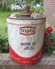 VINTAGE 1976 TEXACO STAR SAE 30 NEW YORK 5 GALLON OIL CAN, NO DENTS, VERY GOOD  
