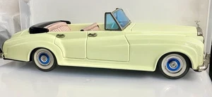 11" BANDAI 1959 ROLLS ROYCE SILVER CLOUD CONVERTIBLE COLOR RARO EXCELENTE HOJALATA FRIC - Imagen 1 de 16