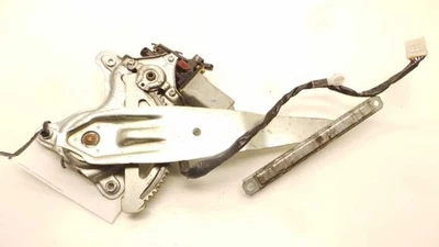 REGULADOR VENTANA PUERTA TRASERA LADO PASAJERO LEXUS RX300 99-03  Foto 1 de 4