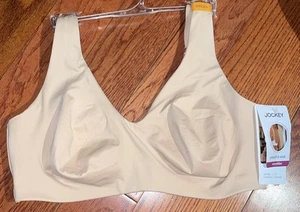 NWT Womens Suntan Jockey Smooth & Sleek Microfiber Wirefree Bra Size 38DD - Picture 1 of 12