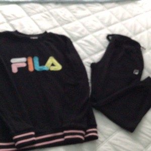 women fila sweat suits