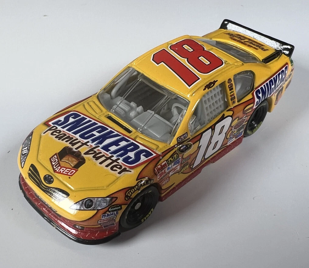 Action Kyle Busch Diecast Racing Cars 2011 Vehicle Year for sale