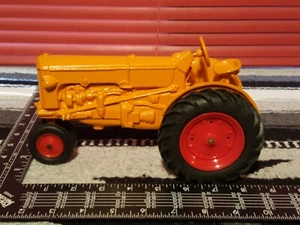 Ertl Minneapolis Moline UB 1/16 Diecast Farm Tractor Replica Collectible - Picture 1 of 8