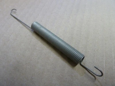 Jaguar MK2 / E Type / XJ / XK - Throttle Spring Short - C14366 - Image 1 of 3