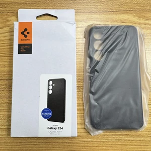 Coque Spigen Samsung Galaxy S24 | Liquid Air | Noir mat | ACS07347 - Photo 1 sur 2