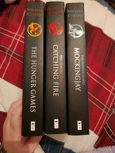 Hunger Games Buch Set 3 Taschenbücher. In traumhaftem Zustand - Bild 1 von 1