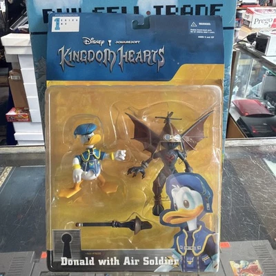 Figura de acción Disney Squaresoft Kingdom Hearts Pato Donald y Soldado de Aire Foto 1 de 2