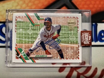2023 Topps Archives Signature Series Ozzie Albies Holiday 1/1 Autograph - Image 1 of 3