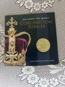 QUEENS CORONATION 2013 PRESENTATION PACK 9 COINS £5 BAILIWICK PACK - Picture 1 of 11
