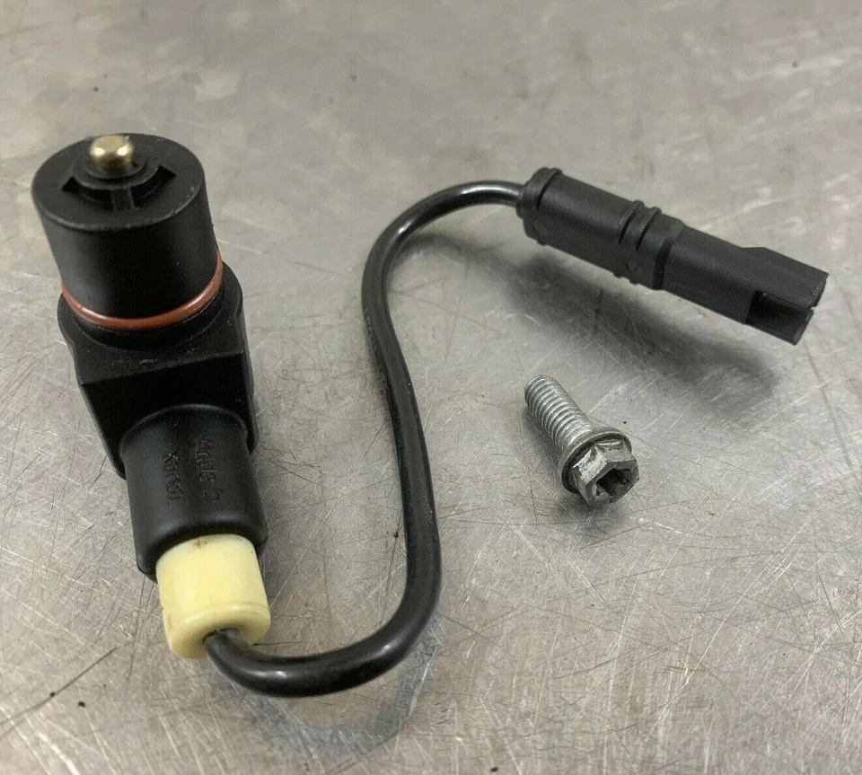 BMW F800S F800 S F800R 07 IGNITION PICK UP PULSE COIL SIGNAL GENERATOR - Image 1 of 4