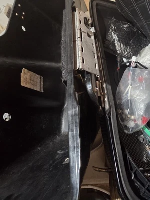 Alforjas rígidas negras aptas para Harley Touring Street Road Glide 94-13 Foto 1 de 4