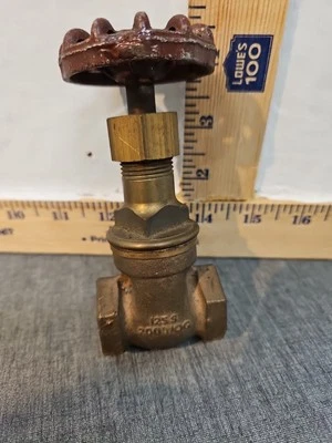CRANE BRASS Gate Valve 1/2" New Old Stock CAT 440 125 S 200 WOG Plumbing Part - Image 1 of 4