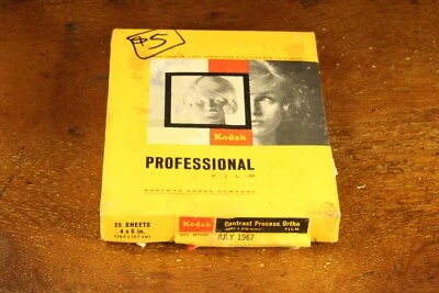 Kodak Contrast Process Ortho Safety Film 20 Sheets 4x5 Exp 1967 Open Box - Image 1 of 2