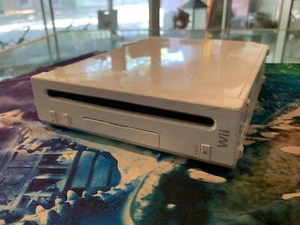 NINTENDO WII (RVL-001(AUS) IN WHITE - CONSOLE ONLY / REPLACEMENT CONSOLE ! - Picture 1 of 8
