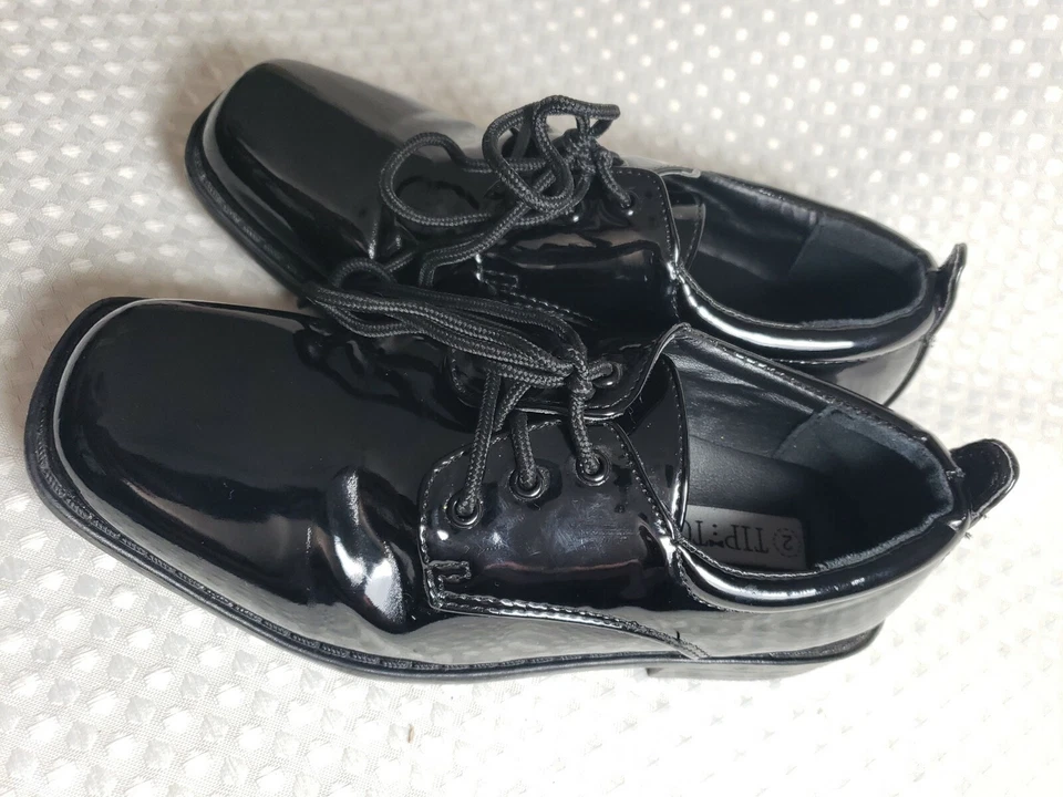 Zapatos de niño de alto brillo talla 2 (zapatos de charol) (OTROS) - Imagen 1 de 4