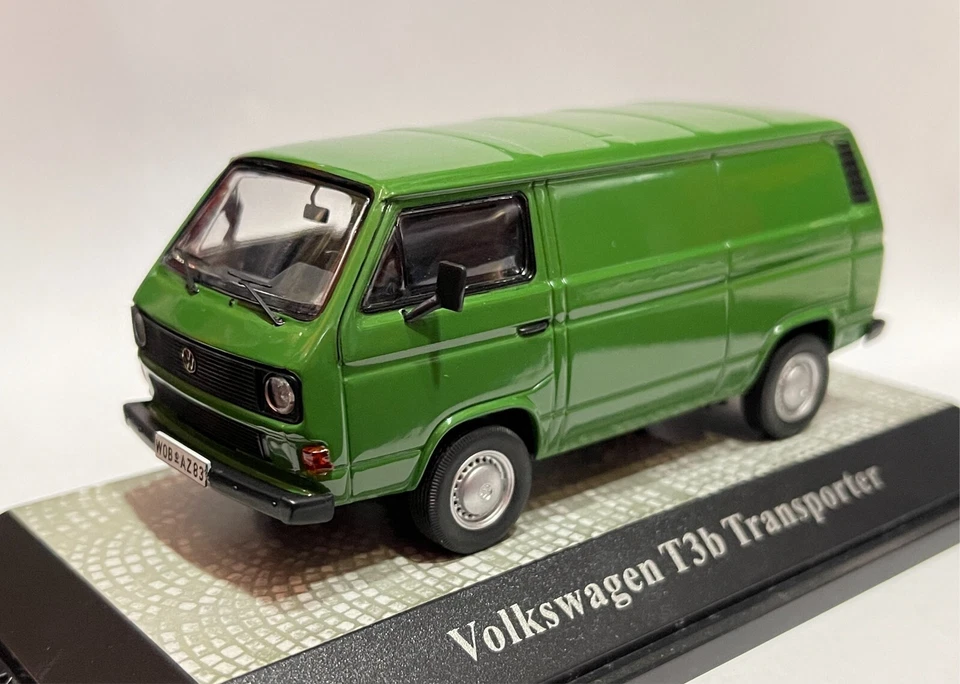 1/43 VOLKSWAGEN T3B TRANSPORTER ESCORIAL GRUN PREMIUM CLASSIXXS EXTREMELY RARE - Immagine 1 di 1