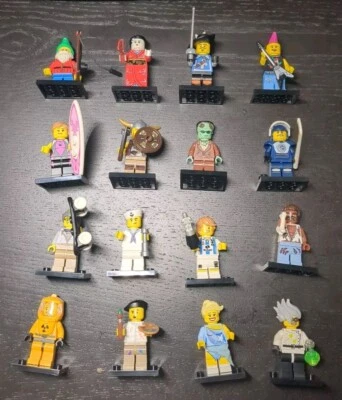 LEGO Minifiguras Serie 4 (8804) Juego Completo de 16, Abierto, Preconstruido, desde 2011 Foto 1 de 4