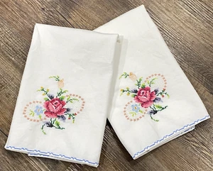Hand Embroidered Rose Bouquet Pillowcases Queen VTG Granny Core Blue Edging READ - Picture 1 of 21