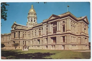 Wyoming State Capital Building Cheyenne Wyoming Postcard - Picture 1 of 2