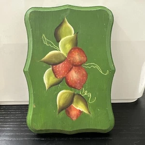 Vintage handbemalte Erdbeeren Holzplakette Wandkunst - Bild 1 von 3