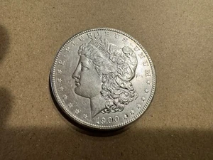 1900 $1 Morgan Silver Dollar Uncirculated - Picture 1 of 2