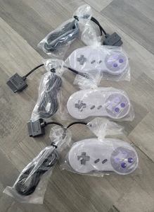 3 Super Nintendo Controllers SNS-102 Authentic OEM Official - Picture 1 of 4