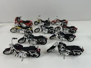 1/18 Maisto Harley Davidson Lot Of 10. Clean, No Broken Parts. L1 - Picture 1 of 11