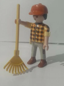 PLAYMOBIL GRANJERO 15/5/19 - Picture 1 of 1