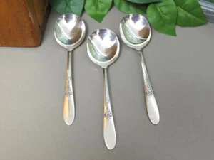 Oneida Community Tudor Plate FANTASY Gumbo Soup Spoons ~ Three ~ 1941 - Picture 1 of 3