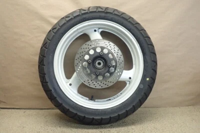 Suzuki Katana GSX600F 1996 conjunto de neumáticos traseros Kenda 140/70-17 M/C66H Foto 1 de 4