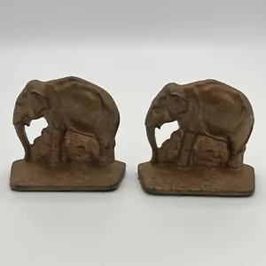 Vintage Cast Iron A C Williams Co. Bookends of Standing Asian Elephants Felted - Picture 1 of 5