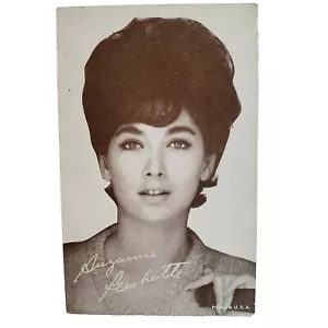 Schauspielerin Suzanne Pleshett Arcade Card Heavy Card Stock 1950s Performer Sängerin - Bild 1 von 2