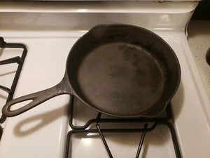 Vintage Griswold No 6 Small Block Logo 699 K Cast Iron Skillet Fry Pan Frying - Picture 1 of 6