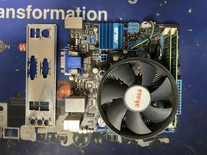 Asus P8H61-I Socket LGA1155 DDR3 Mini-ITX Scheda Madre Desktop con i7 16Gb Ram - Foto 1 di 5