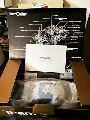 Banco de propietarios Team Caliber - Buckshot Jones #44 Four Generations - Diecast 1/24 Foto 1 de 3