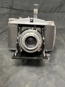 * Vintage Agfa Isolette Pronto Folding Camera with Agnar 85mm F/4.5 Lens Rare - Picture 1 of 12