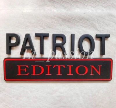 EDICIÓN PATRIOTA EMBLEMA PARACHOQUES TRASERO IZQUIERDO LOGOTIPO CAMIÓN AUTOADHESIVO NEGRO Foto 1 de 4