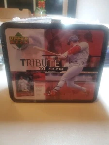 Caja de almuerzo Upper Deck Tribute to McGwire 1999 MLB NUEVO EN PAQUETE - Imagen 1 de 3
