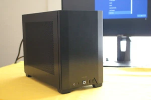 Ncase M1 v6.0 Gaming PC Ryzen 9 3950X, RTX 2070 Super, 32gb Ram, 3TB Speicher.. - Bild 1 von 9